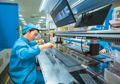 科技研發(fā)鑄就核心優(yōu)勢(shì) 中國光伏暢銷海外的創(chuàng)新密碼